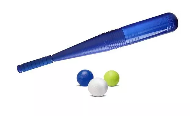 Baseball Bat Set w /3 Balls
