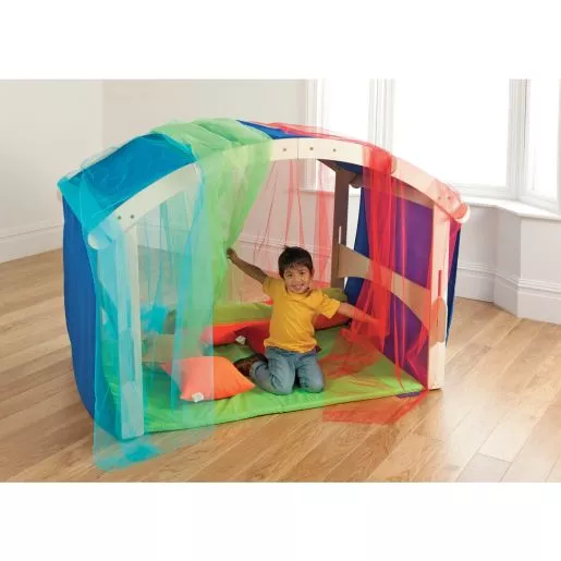 Millhouse™ Indoor/Outdoor Folding Den plus Rainbow Den Kit